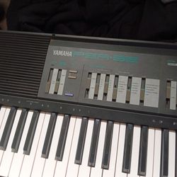 YAMAHA PSR-32 Keyboard 