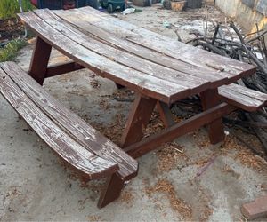 Free wooden picnic bench table
