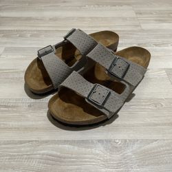 Birkenstocks (Size 8-8.5M / 10-10.5W | 41EU)
