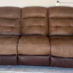 Reclinable Sofa