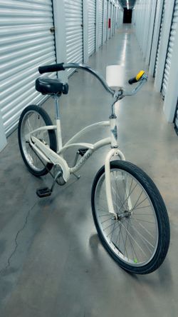 Electra Brand Beach Cruiser Bicycle Bike White