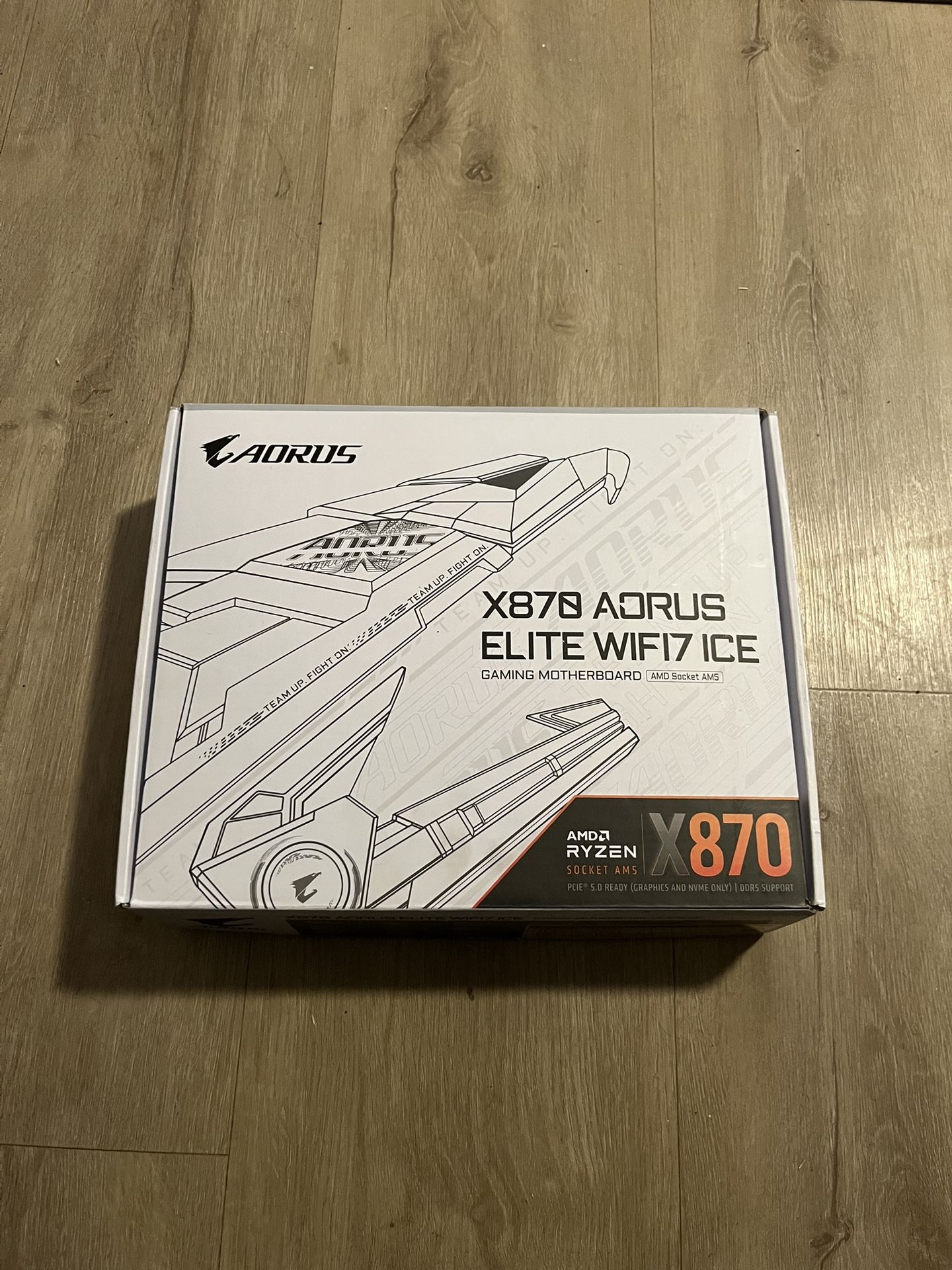 Gaming motherboard - X870 aorus elite wifi7 ice