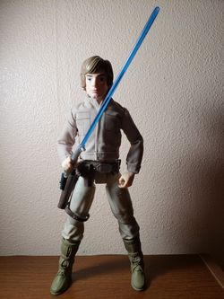 Young Luke Skywalker figure