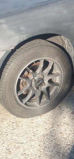15 in rims for lug universal tires are in pretty good condition