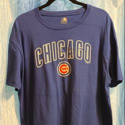 Chicago Cubs Size XL Majestic "WORDMARK W/ BULLSEYE LOGO" T-Shirt EXCELLENT CONDITION!😇 Please Read Description.