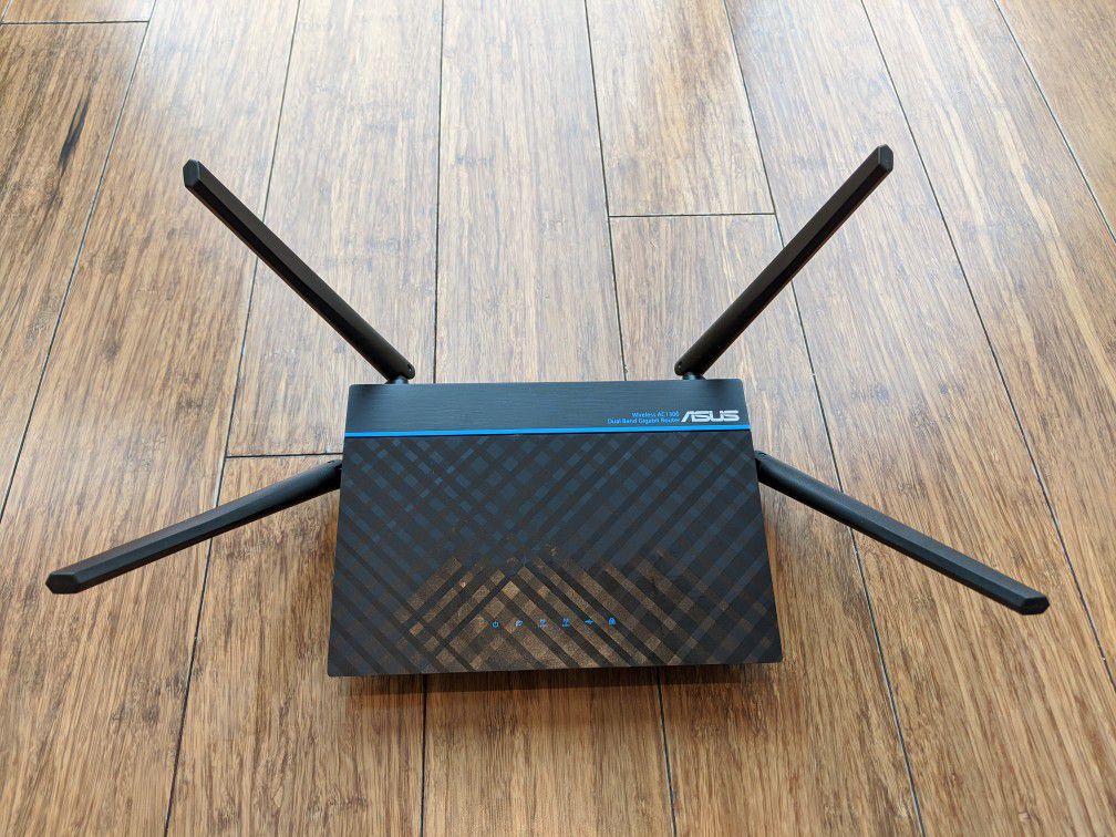 Asus AC1300 router