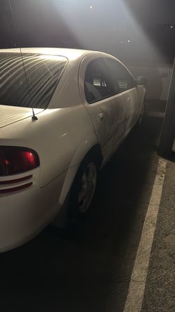 White Dodge Stratus