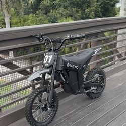 Modded All black tuttio (down to trade)