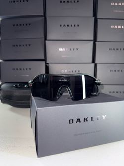 Oakley Prizm Sunglasses Black Shield Lens
