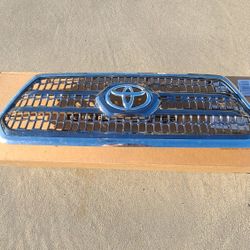 2016-2021 Toyota Tacoma Oem Front Grill