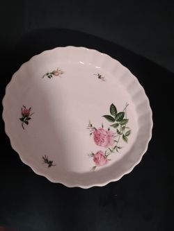 Rose deep dish 9 1/2 x 9 1/2 in.