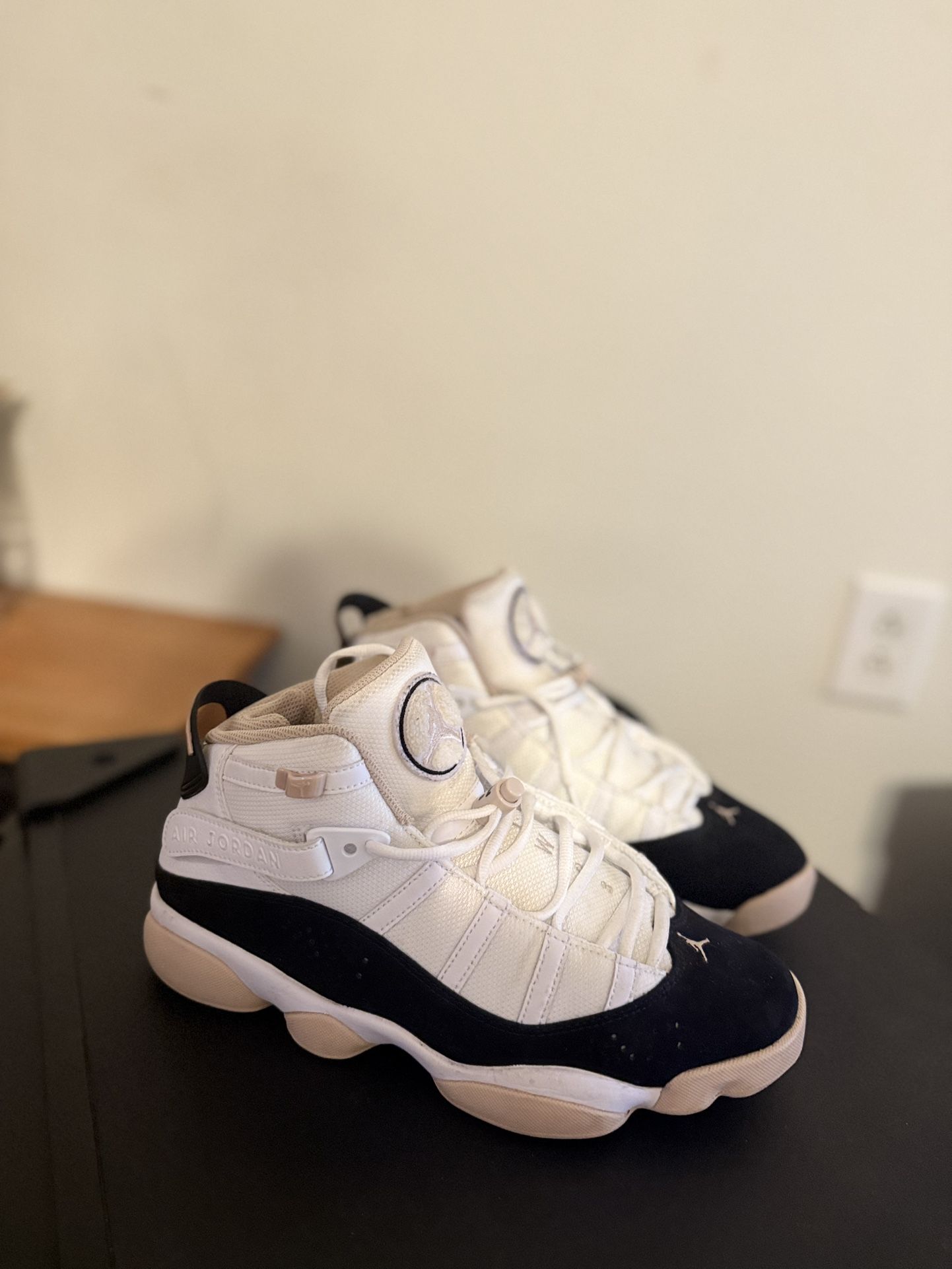 Air Jordan Men’s 8.5
