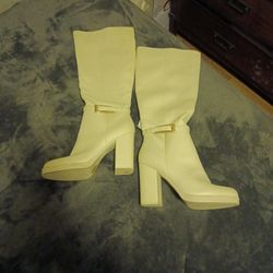 White Boots 