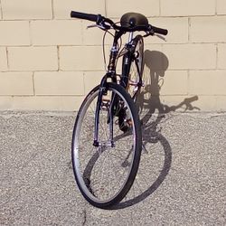 DIAMONDBACK LAKE SIDE HYBRID MENS ROAD BIKE REFURBISHED OBO 