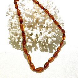 Vintage Amber Bakelite Necklace 