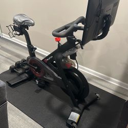 Peleton Bike