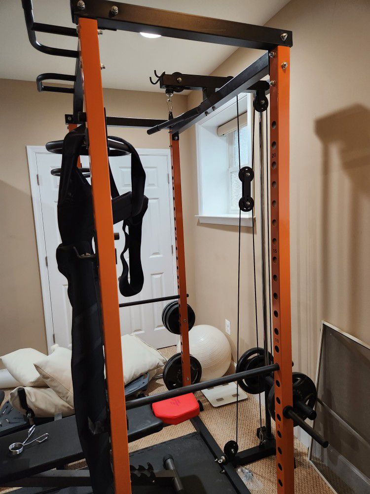 Gym Cage Matt And Weight Stand 