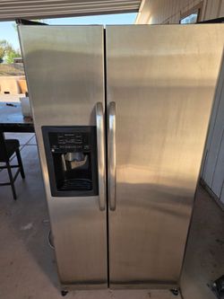 GE oven and fridge