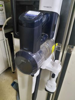 Techno stick vac