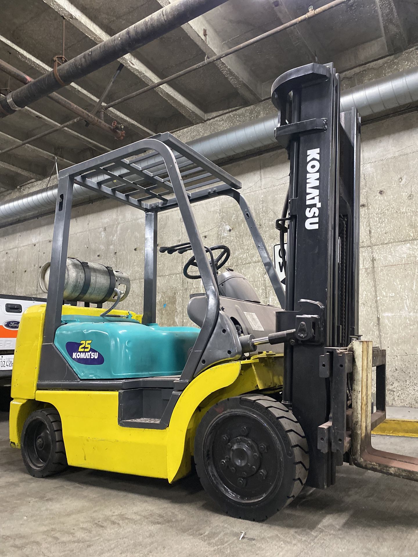 KOMATSU forklift for sale, Seat Included 