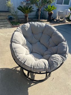 Lounge chair