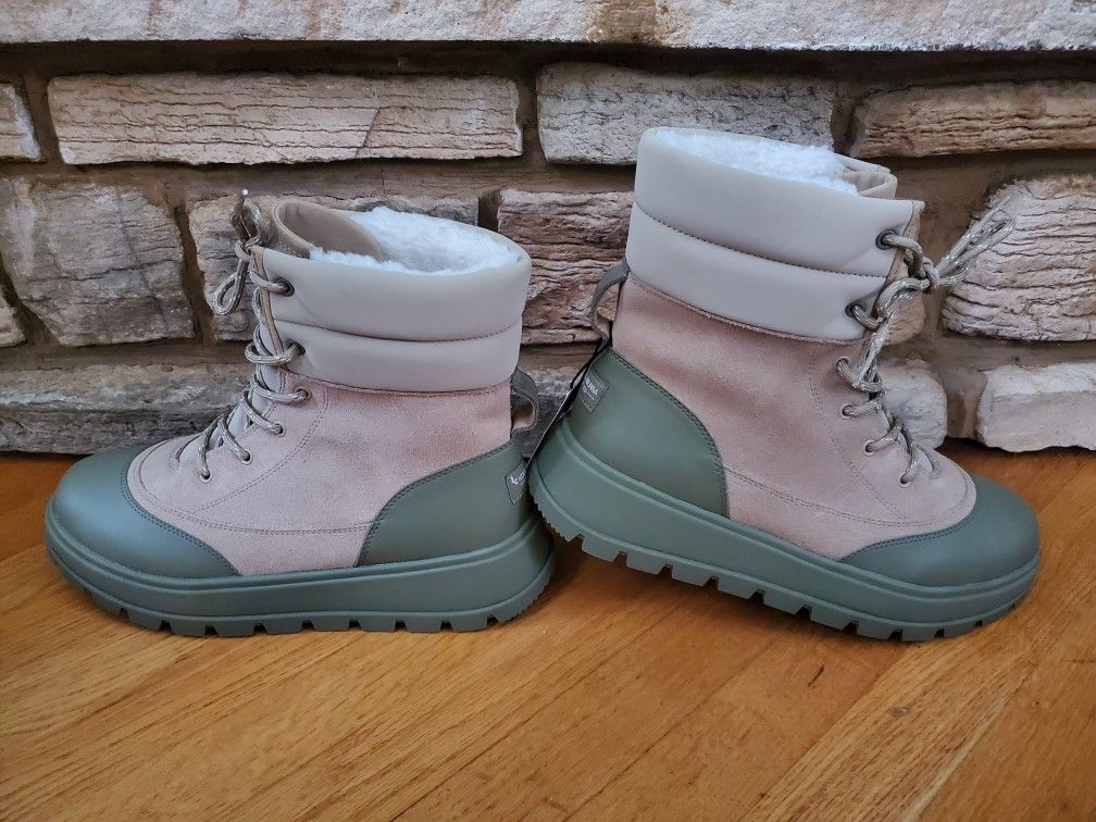 Koolaburra By Ugg Deza Lace Up Utility Boots US Size 12 New