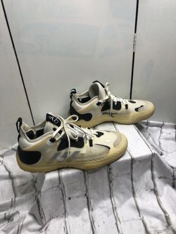 Adidas Yeezy Boost Men’s Sneakers Size 11.5