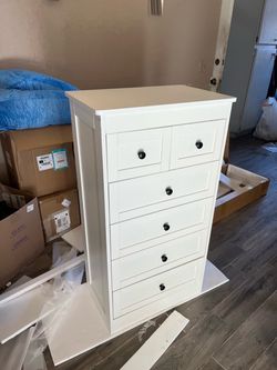 6 Drawers dresser
