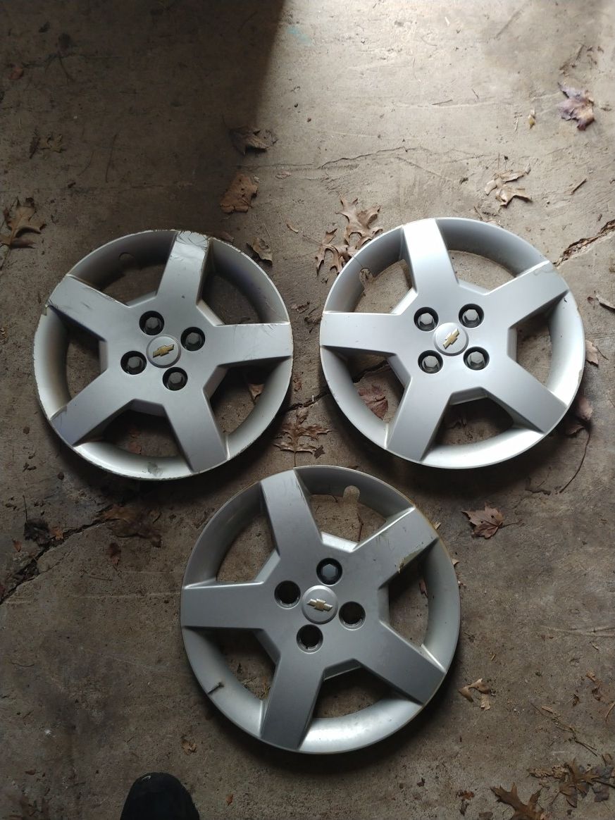 Chevy 4 bolt Hubcaps