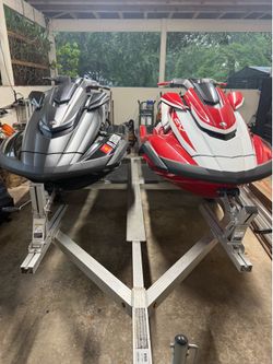 2 Yamaha Fx svho  2021 Jet skis 35 low hours
