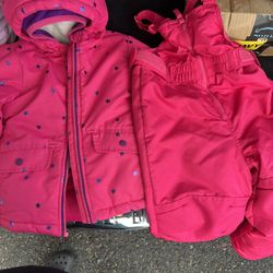 4T Girls Cat And Jack 2 pc Snow Suit $25