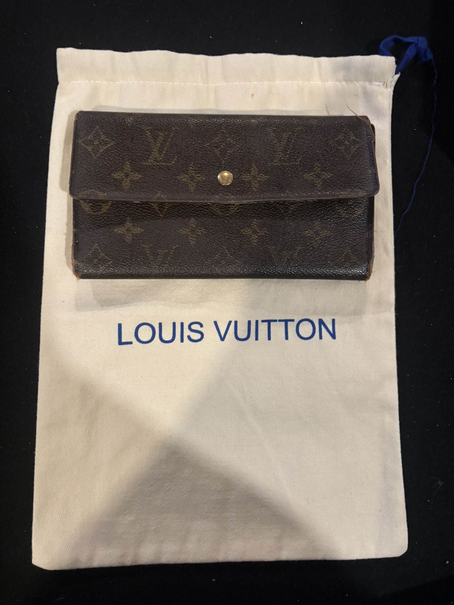 Authentic Louis Vuitton Vintage Wallet 