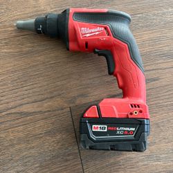 Milwaukee Fuel Screw Gun