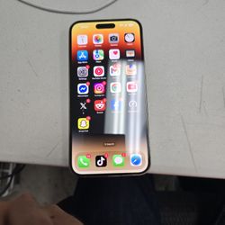 Gold iPhone 14 Pro Max 128 Gb