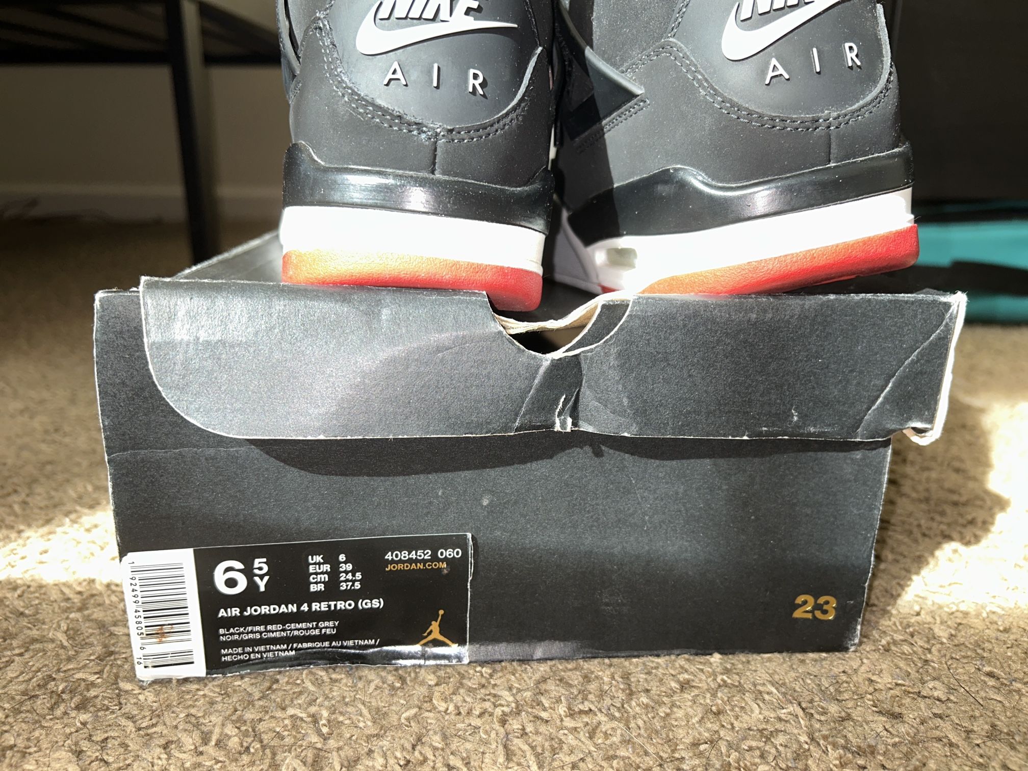 2019 4 Retro (GS)