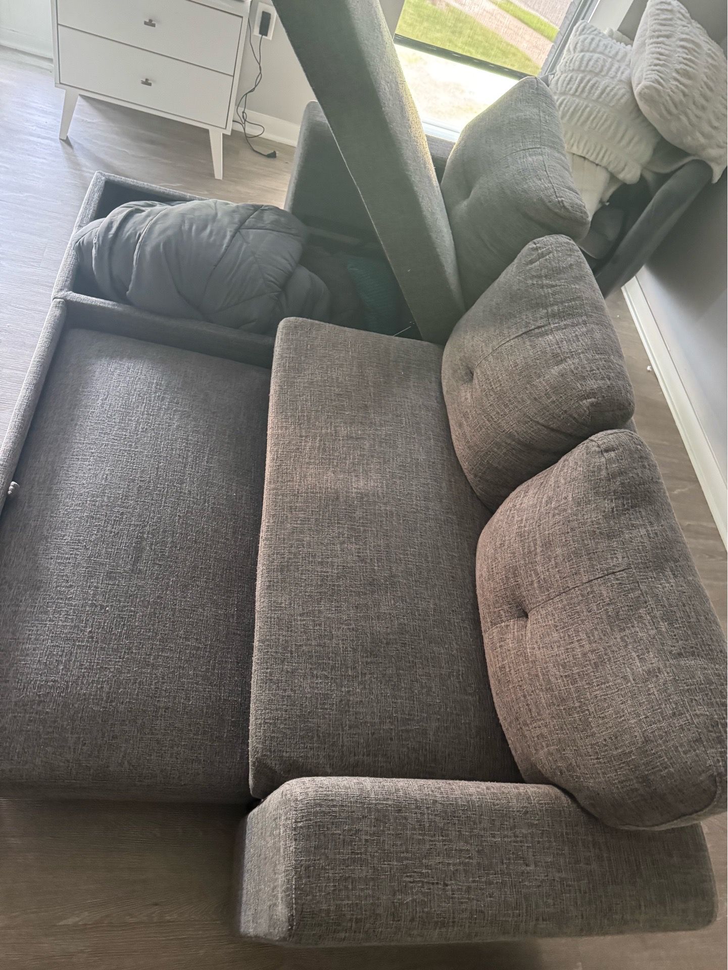 Sectional sofa