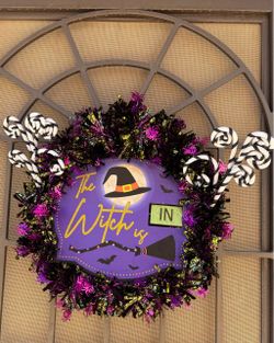 Halloween Witch Tinsel Wreath with Sign
