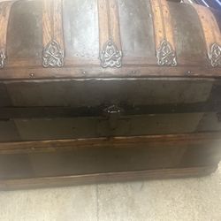 Antique Camel Back Trunk Good Condition 