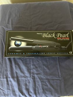 iBeauty Black Pearl Dual Voltage Hair Straightener