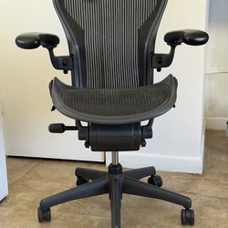 Herman Miller Size A Aeron Office Gaming Chair