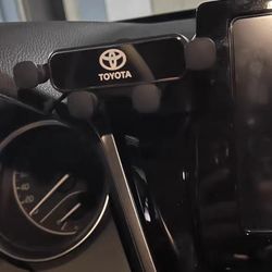 21-24 Toyota Camry Cell Phone Holder (3M Adhered Adjustable Vent Dashboard Cell Phone Holder) 21-24 Toyota Camry Cell Phone Holder (3M Adhered Adjusta