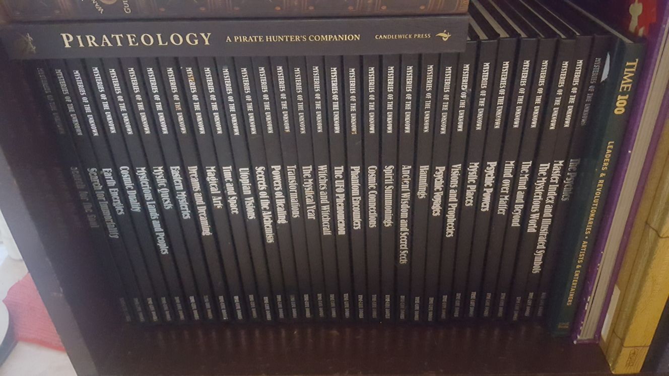 TIME-LIFE BOOKS, Vintage "Mysteries of the Unknown" complete 33-volume set