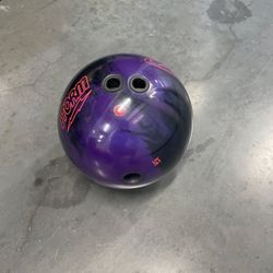 STORM BOWLING BALL 14 Pounds