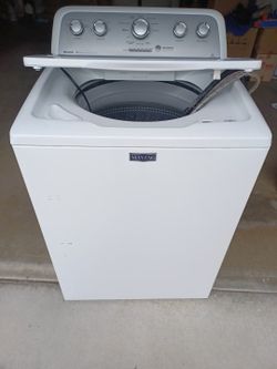 Washer Machine MAYTAG/ Lavadora MYTAG $250 O.B.O