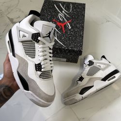 Jordan 4 Military Black