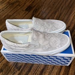 Kith x Vans Vault “10 Year Anniversary” OG Classic Slip-On LX Size 10.5