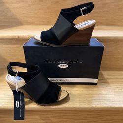 New Dr. Scholl’s Wedge Sandal | 7.5 M