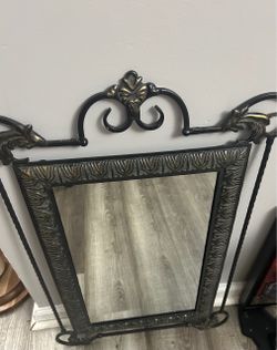 Bronze iron traditional mirror with candles