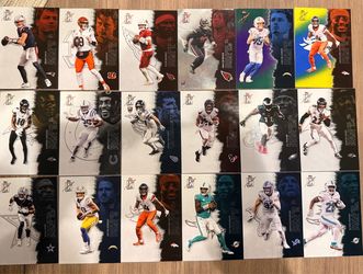 2025 Topps Signature Class Football Card Lot (17)