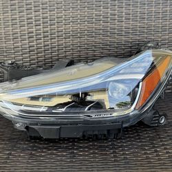 2019 2020 2021 2022 2023 Maserati Ghibli Left Driver Side LED Headlight OEM
